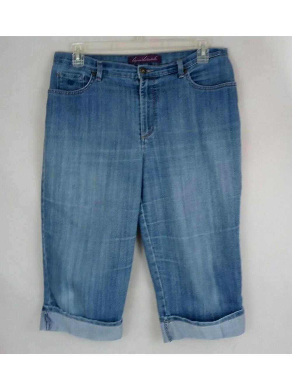 Gloria Vanderbilt Distressed Whiskered Cuffed Jean Shorts Size 34 Waist